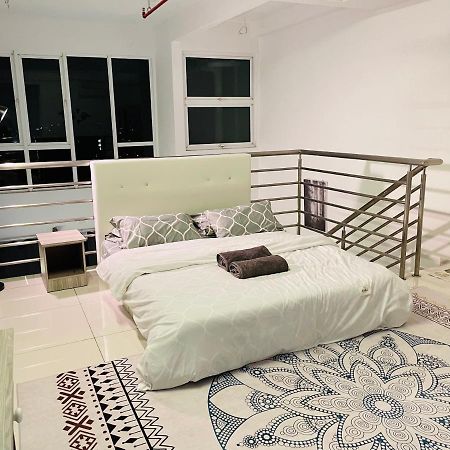 Minimalist Loft2 Decentrum Wifinetflix Каджанг Экстерьер фото